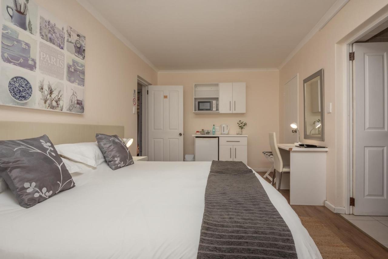 Millard Crescent Guest House Port Elizabeth Eksteriør billede