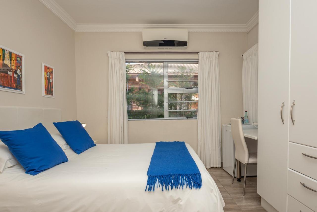 Millard Crescent Guest House Port Elizabeth Eksteriør billede