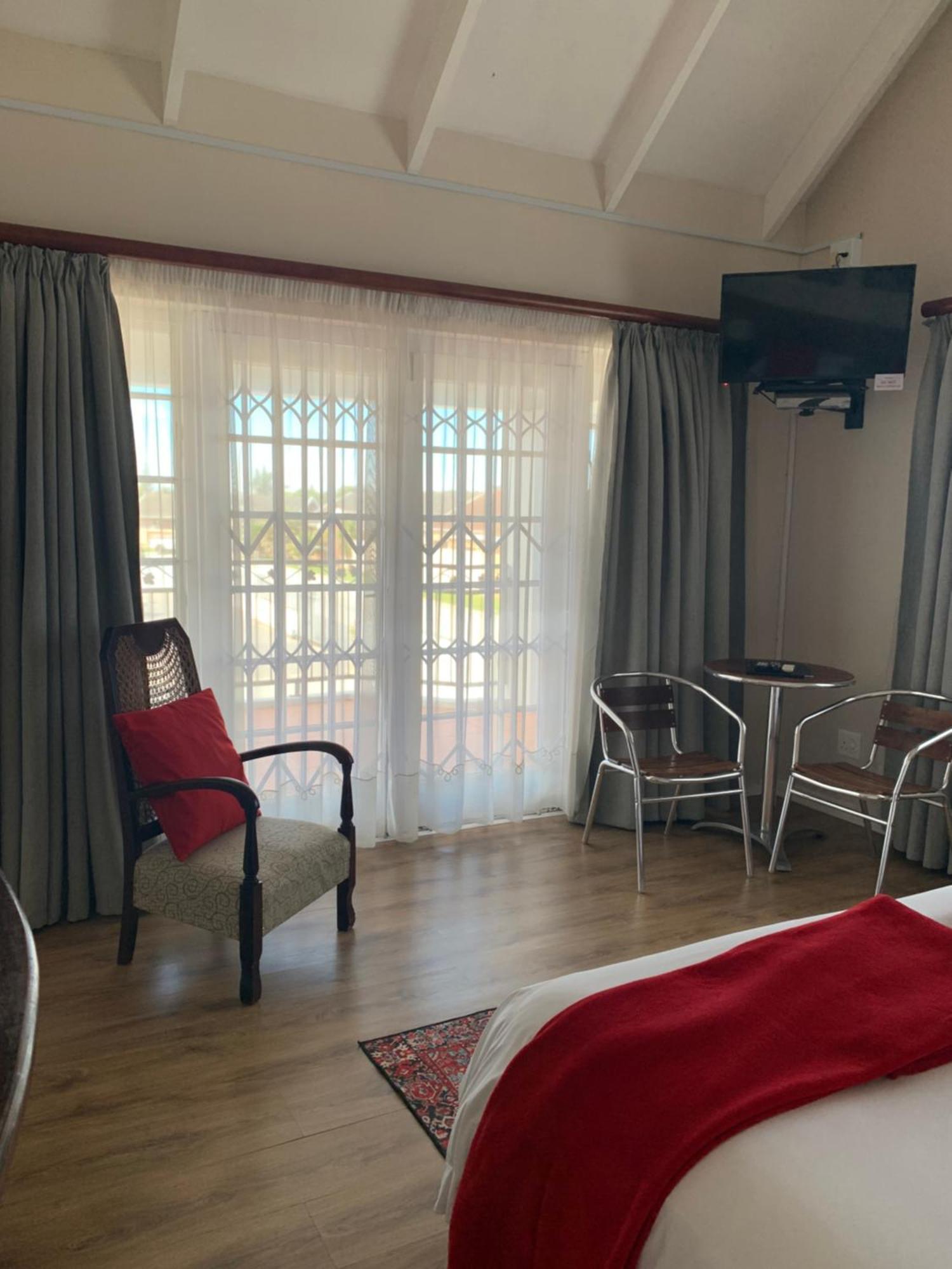 Millard Crescent Guest House Port Elizabeth Eksteriør billede